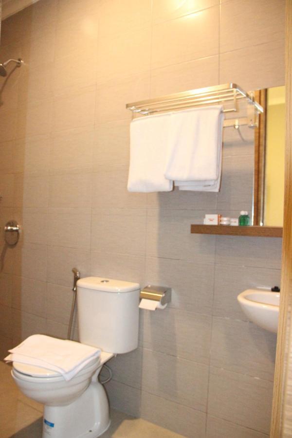 Front One Cabin Malioboro Jogja Jogyakarta Zewnętrze zdjęcie