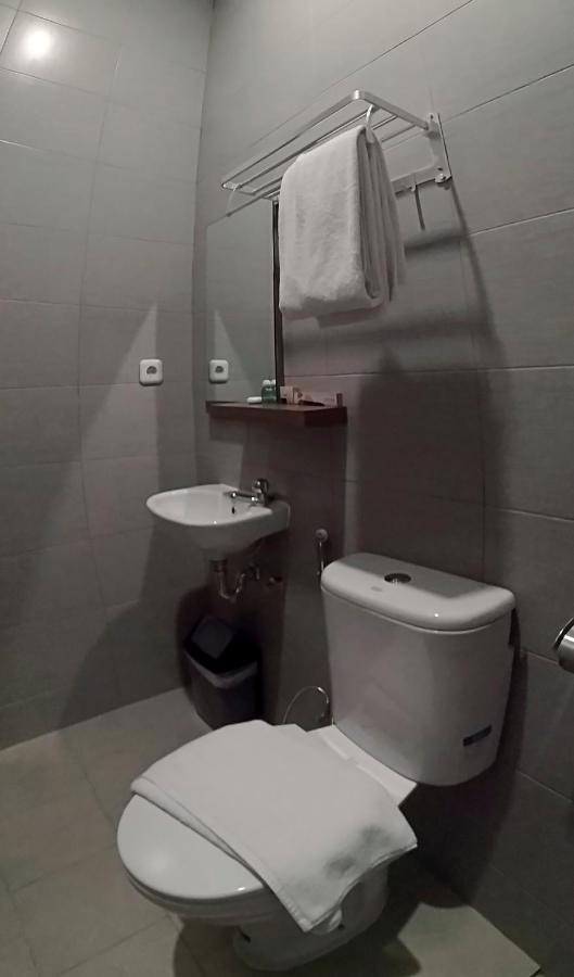 Front One Cabin Malioboro Jogja Jogyakarta Zewnętrze zdjęcie